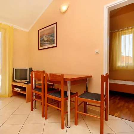 5450a Apartman